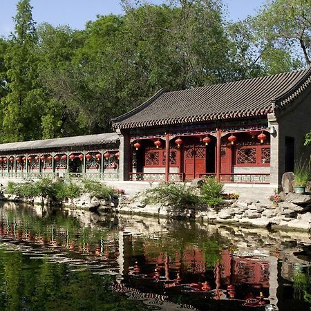 Nostalgia Hotel Near Prince Gong'S Mansion- Beihai Park, Tian'Anmen Square, Nanluoguxiang Hutong, Huguosi Hutong Snack Street, 5 Minutes Walk Away From Ping'Anli Subway Station, Free Ice Cream And Laundry Service,English Communication Well بكين المظهر الخارجي الصورة