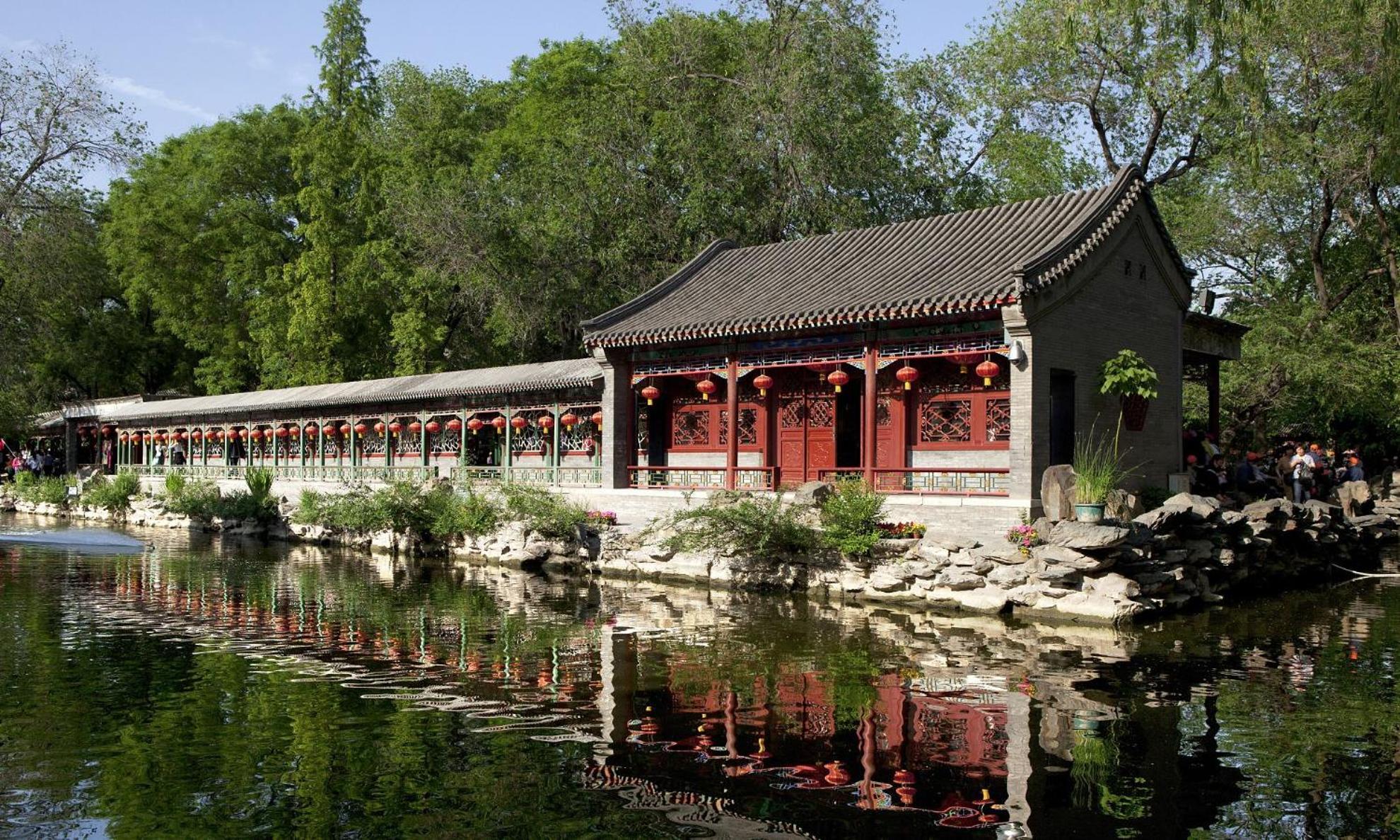 Nostalgia Hotel Near Prince Gong'S Mansion- Beihai Park, Tian'Anmen Square, Nanluoguxiang Hutong, Huguosi Hutong Snack Street, 5 Minutes Walk Away From Ping'Anli Subway Station, Free Ice Cream And Laundry Service,English Communication Well بكين المظهر الخارجي الصورة